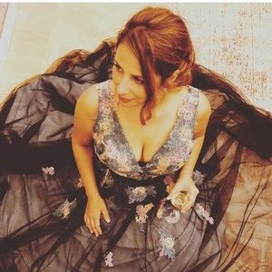 Meet your Posher, Naomi